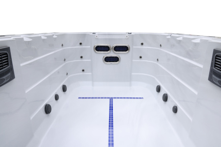 Плавательный бассейн NordicSpa Ontario (Онтарио)